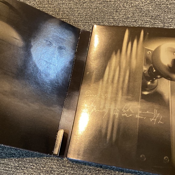 DVD - Picture 3 of 8